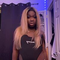 sissyserayah porn videos